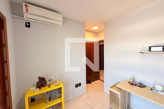 Quarto 1 /Escritório de casa à venda com 5 quartos, 284m² em Vila Bandeirantes, Jundiaí