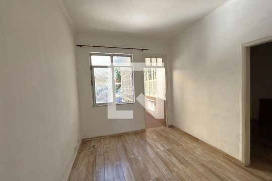 Sala de apartamento para alugar com 2 quartos, 50m² em Engenho de Dentro, Rio de Janeiro