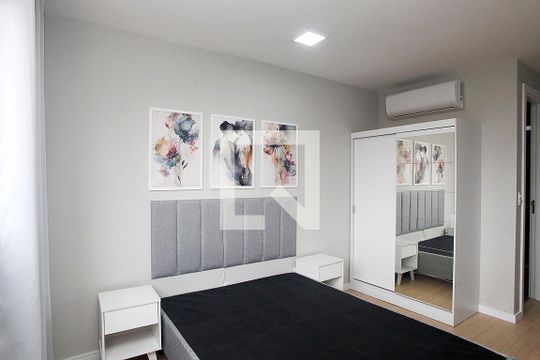 Studio - Sala / Quarto de apartamento à venda com 1 quarto, 27m² em Cidade Baixa, Porto Alegre