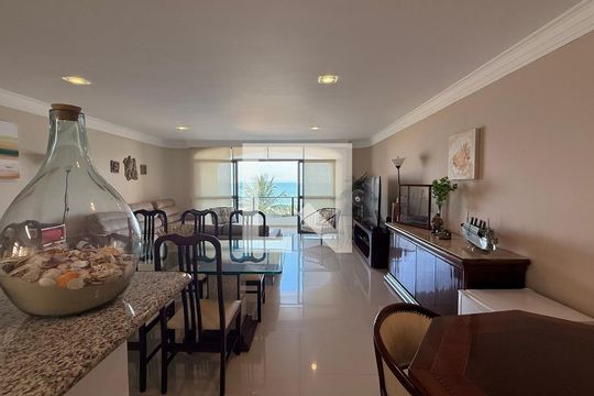 Sala de apartamento para alugar com 4 quartos, 196m² em Centro, Guarujá