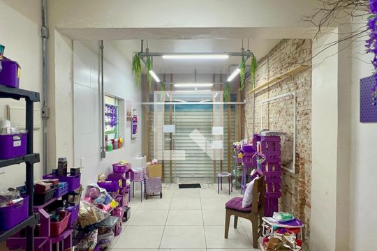 Garagem de casa para alugar com 3 quartos, 135m² em Pinheiros, São Paulo
