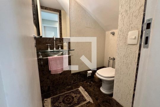 Lavabo  de casa de condomínio à venda com 4 quartos, 450m² em Jardim Ampliacao, São Paulo