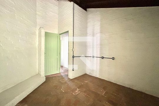 Quarto 1 de casa para alugar com 3 quartos, 100m² em Lagoa da Conceição, Florianópolis