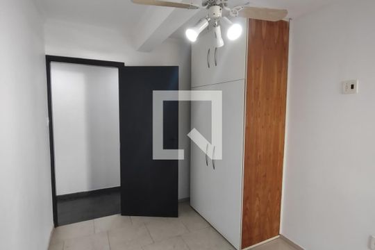Quarto 1 de casa à venda com 3 quartos, 180m² em Osvaldo Cruz, São Caetano do Sul