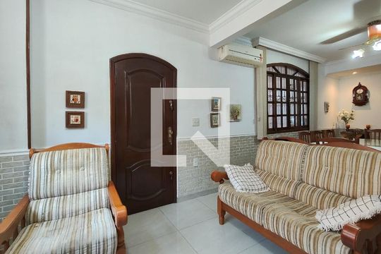 Sala de casa à venda com 4 quartos, 250m² em Andaraí, Rio de Janeiro