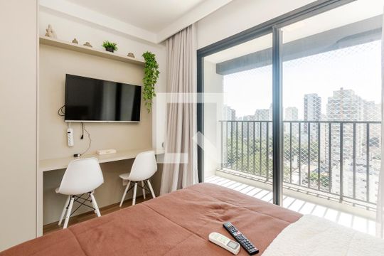 Studio de kitnet/studio para alugar com 1 quarto, 24m² em Santo Amaro, São Paulo