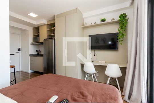 Studio de kitnet/studio para alugar com 1 quarto, 24m² em Santo Amaro, São Paulo