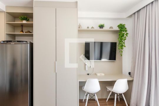 Studio de kitnet/studio para alugar com 1 quarto, 24m² em Santo Amaro, São Paulo