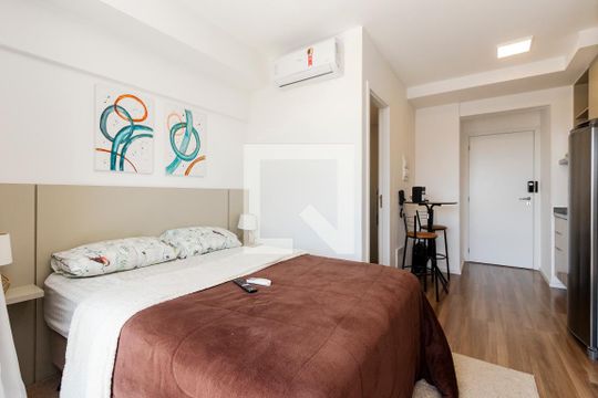 Studio de kitnet/studio para alugar com 1 quarto, 24m² em Santo Amaro, São Paulo