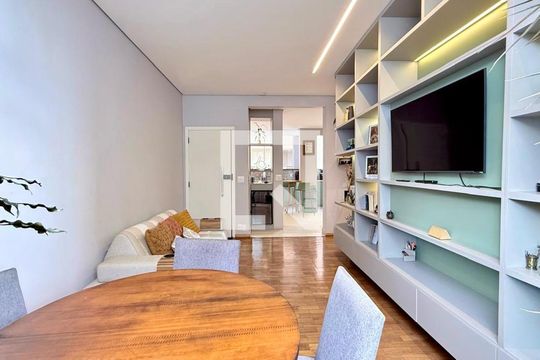 Apartamento à venda com 3 quartos, 129m² em Barro Preto, Belo Horizonte