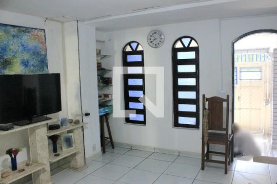 Sala  de casa para alugar com 2 quartos, 163m² em Residencial Parque Cumbica, Guarulhos