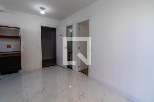 Sala de apartamento para alugar com 2 quartos, 37m² em Bom Retiro, São Paulo