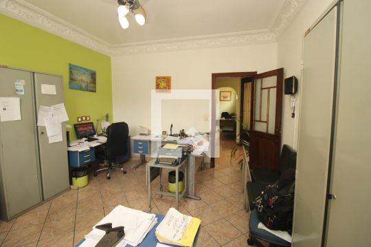 Sala 2 de casa à venda com 4 quartos, 235m² em Cambuci, São Paulo