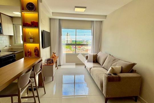 Apartamento para alugar com 3 quartos, 73m² em Parque Amazonia, Goiânia