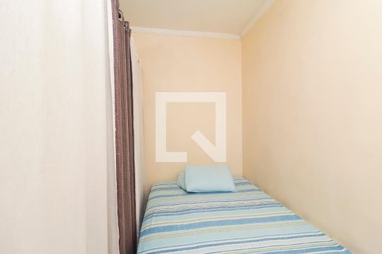 Casa 1 - Quarto de casa à venda com 2 quartos, 147m² em Vila Jacuí, São Paulo