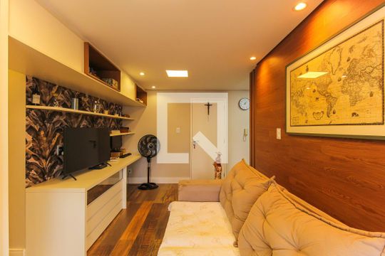 Sala de apartamento à venda com 2 quartos, 60m² em Tatuapé, São Paulo