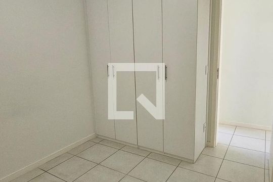 Quarto de apartamento à venda com 2 quartos, 54m² em Caxambu, Jundiaí