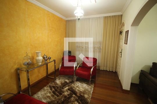 Sala 2 de casa para alugar com 3 quartos, 637m² em Novo Santa Cecília, Belo Horizonte