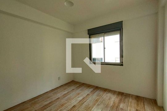 Quarto 2 de apartamento para alugar com 2 quartos, 65m² em Rincão, Novo Hamburgo