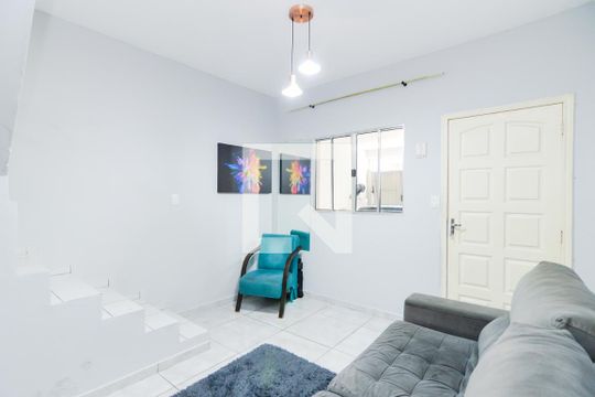 Casa para alugar com 3 quartos, 86m² em Portal dos Gramados, Guarulhos