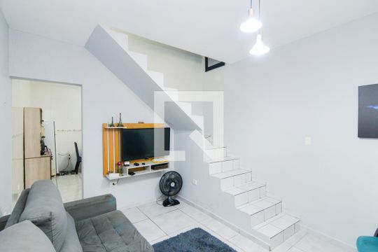 Casa para alugar com 3 quartos, 86m² em Portal dos Gramados, Guarulhos
