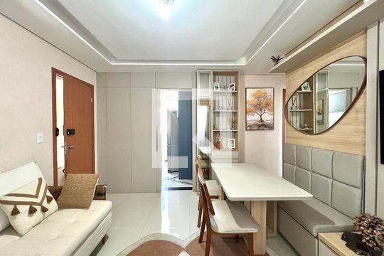 Apartamento à venda com 3 quartos, 60m² em Planalto, Belo Horizonte