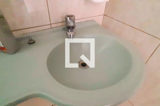 Apartamento para alugar com 2 quartos, 53m² em Padroeira, Osasco