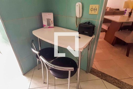 Apartamento para alugar com 2 quartos, 53m² em Padroeira, Osasco