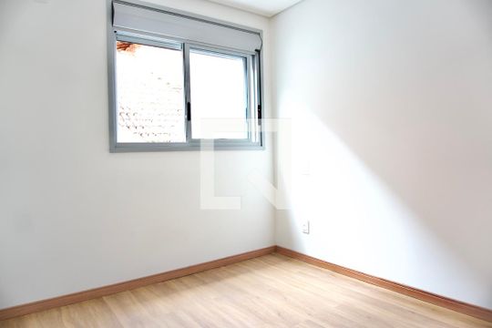 Apartamento para alugar com 2 quartos, 65m² em Funcionários, Belo Horizonte