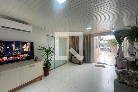 Casa à venda com 3 quartos, 120m² em Canudos, Novo Hamburgo