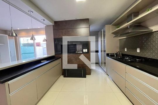 Cozinha de casa de condomínio para alugar com 2 quartos, 180m² em Sarandi, Porto Alegre