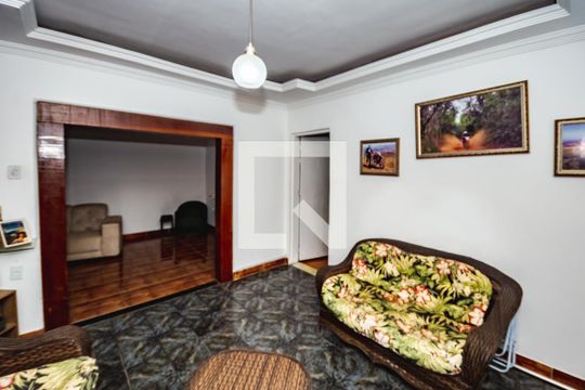 Casa à venda com 3 quartos, 140m² em Pindorama, Belo Horizonte