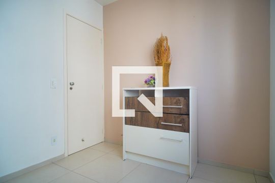 Quarto 2 de apartamento à venda com 3 quartos, 80m² em Santos Dumont, São Leopoldo