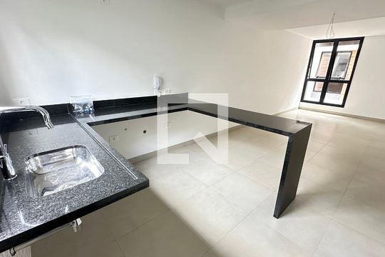Casa de Condomínio à venda com 3 quartos, 193m² em Vila Congonhas, São Paulo