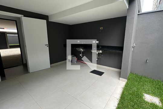 Casa de Condomínio à venda com 3 quartos, 193m² em Vila Congonhas, São Paulo