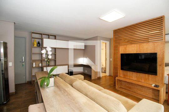 Sala e Cozinha de apartamento à venda com 1 quarto, 57m² em Pinheiros, São Paulo