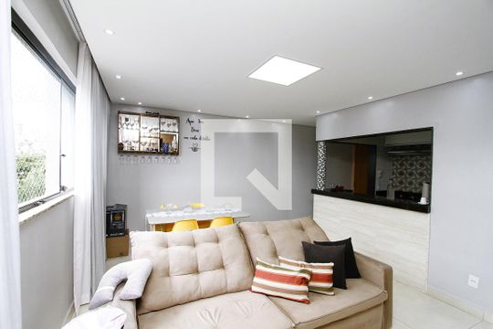 Apartamento à venda com 3 quartos, 70m² em Cinquentenario, Belo Horizonte
