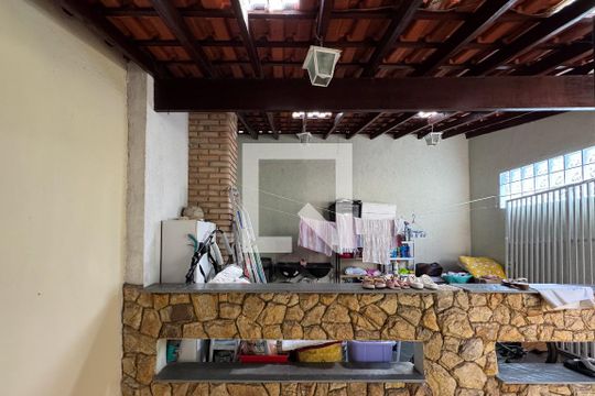 Vista - Quarto 1 de casa para alugar com 3 quartos, 206m² em Parque Selecta, São Bernardo do Campo