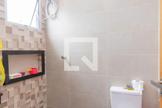 Banheiro da Suíte 1 de casa à venda com 2 quartos, 115m² em Cidade Líder, São Paulo