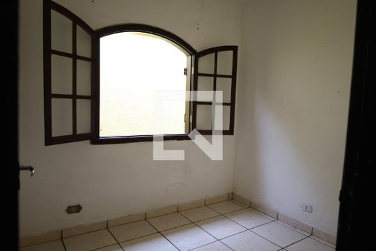 Casa à venda com 3 quartos, 131m² em Interlagos, São Paulo