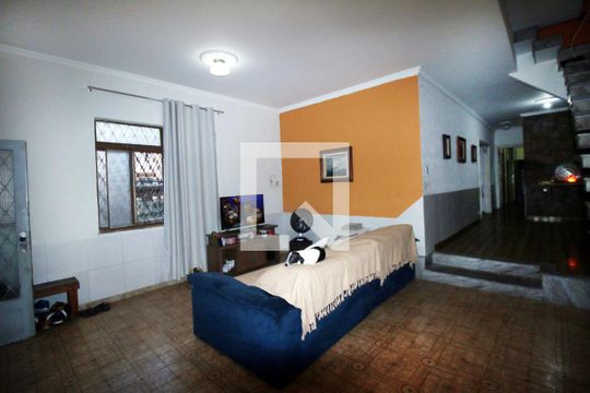 Sala de casa à venda com 5 quartos, 723m² em Olaria, Rio de Janeiro