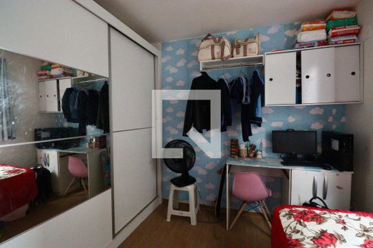 Quarto 2 de apartamento para alugar com 2 quartos, 44m² em Jardim das Margaridas, Salvador