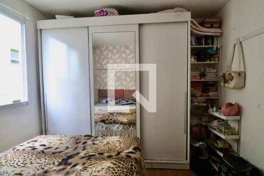 Quarto 1 de apartamento para alugar com 2 quartos, 44m² em Jardim das Margaridas, Salvador