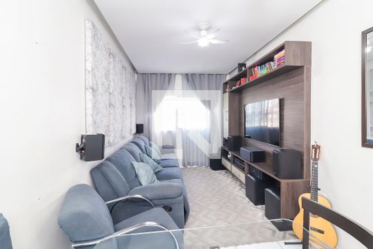 Sala de casa à venda com 2 quartos, 119m² em Vila Chuca, São Paulo