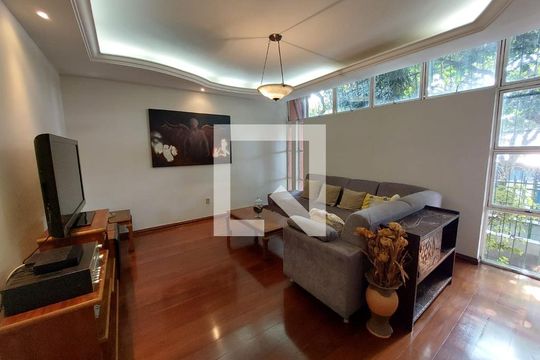 sala 2 de casa à venda com 5 quartos, 193m² em Jardim America, Belo Horizonte
