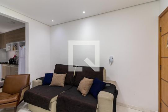 Sala de Estar de casa de condomínio à venda com 2 quartos, 67m² em Vila Aurora (zona Norte), São Paulo