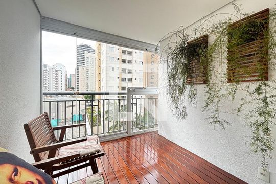 Varanda de apartamento à venda com 1 quarto, 75m² em Vila Olímpia, São Paulo