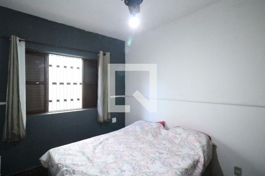Quarto 2 de casa à venda com 3 quartos, 277m² em Centro, Diadema