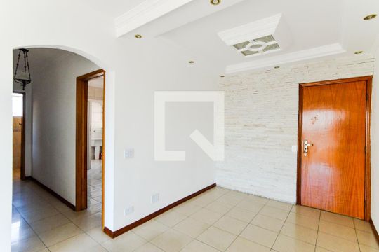 Sala de apartamento para alugar com 2 quartos, 75m² em Vila Zanardi, Guarulhos