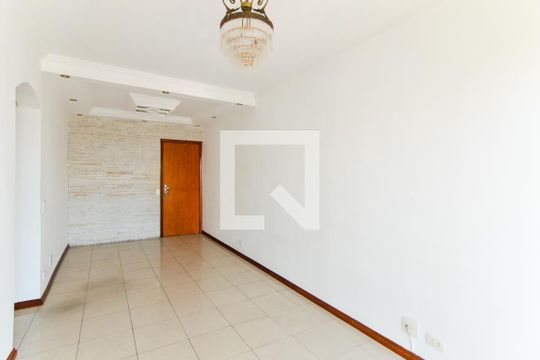 Sala de apartamento para alugar com 2 quartos, 75m² em Vila Zanardi, Guarulhos